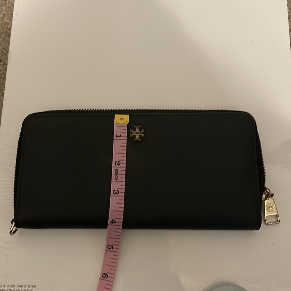 Tory Burch Long Zip Wallet - Picture 15 of 17